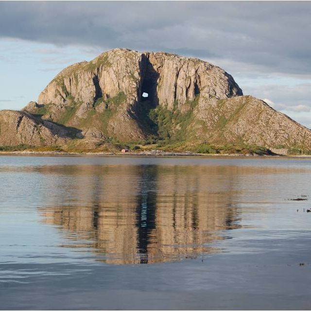 Torghatten